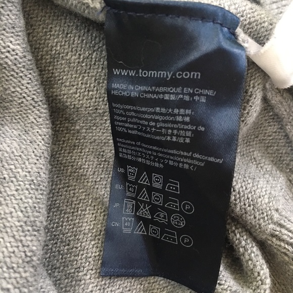 🍁SOLD🍁Tommy Hilfiger 1/2 Zip Pullover Sweater - Picture 5 of 5